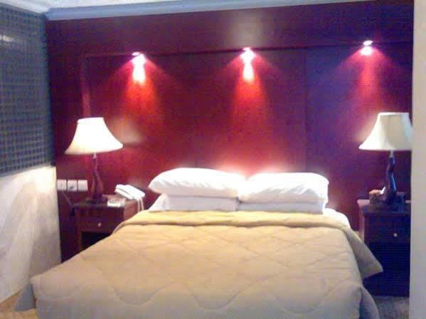 Al Higgi Hotel Yanbu Exterior photo
